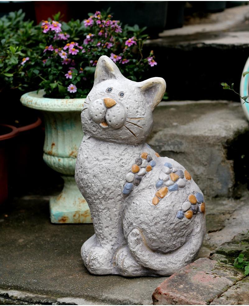 Laying Cat Garden Statue - Stone Concrete Outdoor Ornament For Lawn, Patio, Or Flower Bed