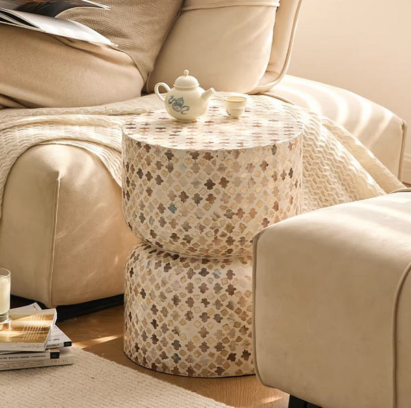 Elegant Small End Table, Modern Side Table, Contemporary Bedside Table, Bedside Small Side Table, Creative Coffee Table, Contemporary Side Table, Portable Casual Side Table, Shell Small Sofa Side Table-Paintingforhome