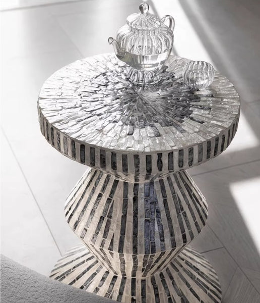 Bedside Small Side Table, Portable Casual Side Table, Shell Small Sofa Side Table, Contemporary Round Side Table, Creative Coffee Table-Paintingforhome