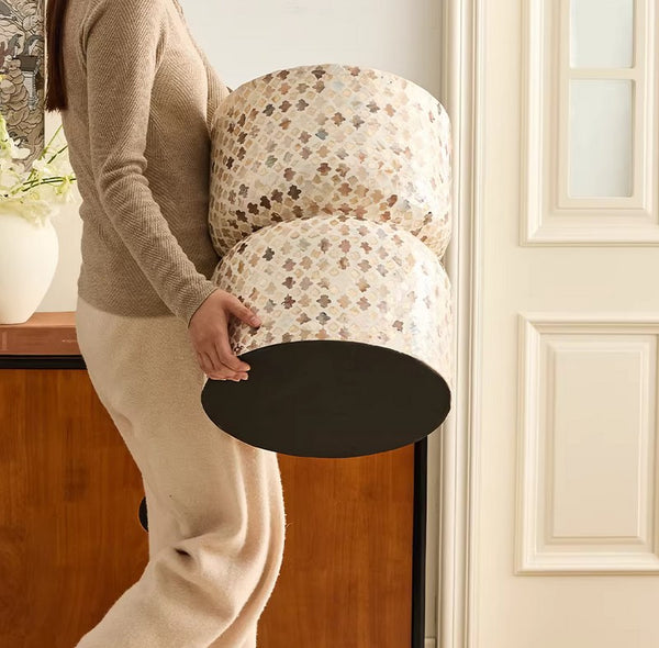 Elegant Small End Table, Modern Side Table, Contemporary Bedside Table, Bedside Small Side Table, Creative Coffee Table, Contemporary Side Table, Portable Casual Side Table, Shell Small Sofa Side Table-Paintingforhome