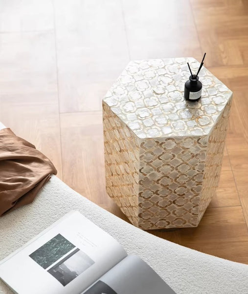 Creative Coffee Table, Contemporary Small Sofa Side Table, Shell Small Side Table, Portable Casual Side Table, Unique Small End Table-Paintingforhome
