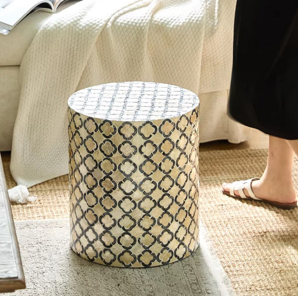 Contemporary Bedside Table, Bedside Small Side Table, Creative Coffee Table, Contemporary Side Table, Modern Side Table, Small End Table, Portable Casual Side Table, Shell Small Sofa Side Table-Paintingforhome