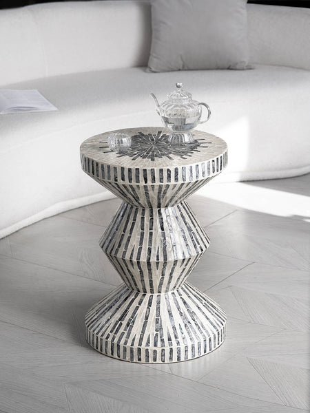 Bedside Small Side Table, Portable Casual Side Table, Shell Small Sofa Side Table, Contemporary Round Side Table, Creative Coffee Table-Paintingforhome