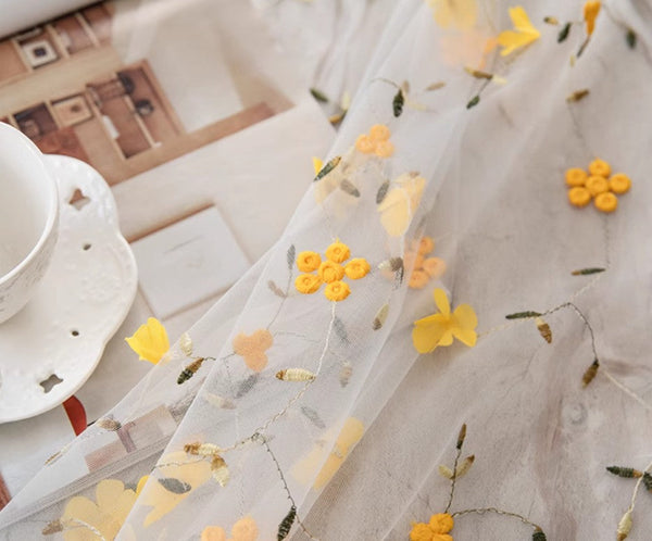 Yellow Flower Lace Tablecloths, Extra Large Rectangular Tablecloth for Oval Table, Lace Embroidered Table Covers, Rectangular Table Covers for Coffee Table-Paintingforhome