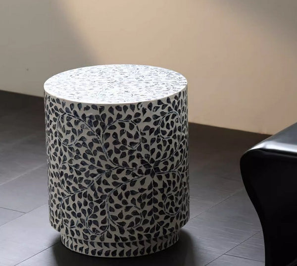 Portable Casual Side Table, Contemporary Round Side Table, Creative Coffee Table, Bedside Small Side Table, Shell Small Sofa Side Table, Contemporary Side Table-Paintingforhome