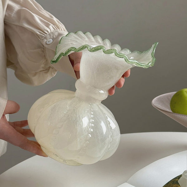 Modern Glass Flower Vases, Handmade Glass Bud Vases, Water Holding Flower Vases, Flower Vases on Table, Small Flower Vase