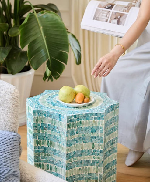 Shell Small Sofa Side Table, Contemporary Bedside Table, Bedside Small Side Table, Modern Side Table, Small End Table, Portable Casual Side Table, Creative Coffee Table, Contemporary Side Table-Paintingforhome