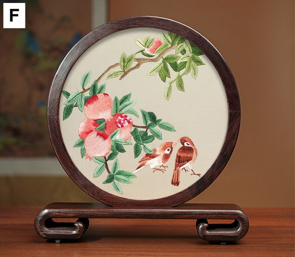 Silk Embroidered Ornament, Premium Souvenir, Exclusive Business Presents, Creative Birthday Gift, Traditional Chinese Suzhou Flower and Birds Embroidery Ornaments-Paintingforhome