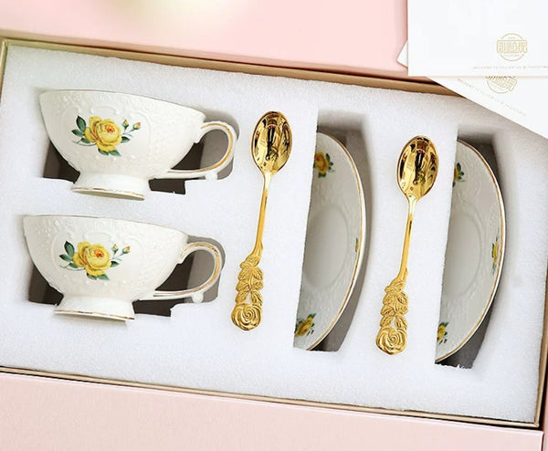 Tea Cup Set, Vintage Tea Cup Set, Modern Ceramic Cups, Ceramic Tea Cup with Saucer, European Tea Cup Set, Porcelain Tea Cups, Floral Tea Cup Set, Classic British Tea Cups, Elegant Tea Cup With Saucer-Paintingforhome