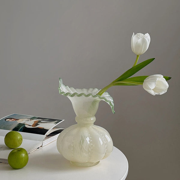 Modern Glass Flower Vases, Handmade Glass Bud Vases, Water Holding Flower Vases, Flower Vases on Table, Small Flower Vase