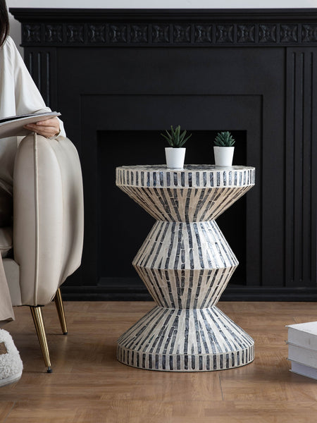 Bedside Small Side Table, Portable Casual Side Table, Shell Small Sofa Side Table, Contemporary Round Side Table, Creative Coffee Table-Paintingforhome