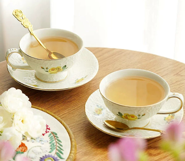 Tea Cup Set, Vintage Tea Cup Set, Modern Ceramic Cups, Ceramic Tea Cup with Saucer, European Tea Cup Set, Porcelain Tea Cups, Floral Tea Cup Set, Classic British Tea Cups, Elegant Tea Cup With Saucer-Paintingforhome
