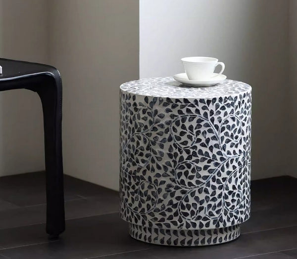 Portable Casual Side Table, Contemporary Round Side Table, Creative Coffee Table, Bedside Small Side Table, Shell Small Sofa Side Table, Contemporary Side Table-Paintingforhome