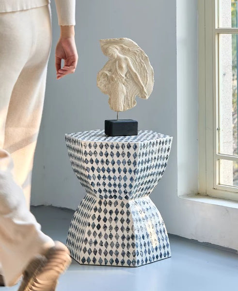 Small End Table, Modern Side Table, Bedside Small Side Table, Contemporary Bedside Table, Shell Small Sofa Side Table, Portable Casual Side Table, Creative Coffee Table, Contemporary Side Table-Paintingforhome
