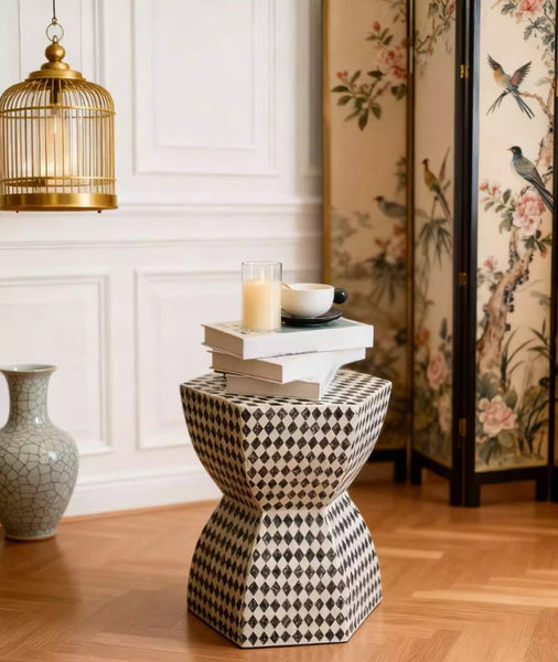Modern Side Table, Bedside Small Side Table, Contemporary Bedside Table, Small End Table, Shell Small Sofa Side Table, Portable Casual Side Table, Creative Coffee Table, Contemporary Side Table-Paintingforhome