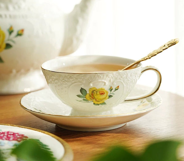 Tea Cup Set, Vintage Tea Cup Set, Modern Ceramic Cups, Ceramic Tea Cup with Saucer, European Tea Cup Set, Porcelain Tea Cups, Floral Tea Cup Set, Classic British Tea Cups, Elegant Tea Cup With Saucer-Paintingforhome