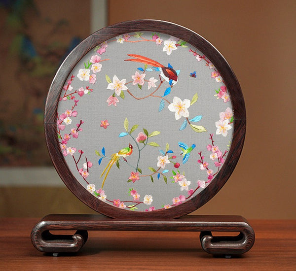 Flower and Birds Silk Embroidery Ornaments, Exclusive Business Presents, Creative Birthday Gift, Premium Souvenir, Traditional Chinese Suzhou Silk Embroidery-Paintingforhome