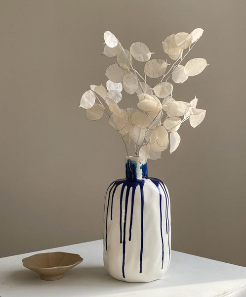 Handmade Water Holding Flower Vases, Modern Ceramic Flower Vases, Porcelain Bud Vases, Small Flower Vases on Table-Paintingforhome