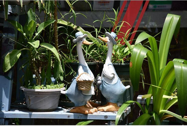Duck Couple Statue for Garden, Animal Statue for Garden Courtyard Ornament, Villa Outdoor Decor Gardening Ideas-Paintingforhome
