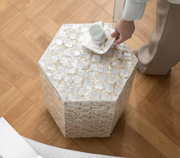 Creative Coffee Table, Contemporary Small Sofa Side Table, Shell Small Side Table, Portable Casual Side Table, Unique Small End Table-Paintingforhome