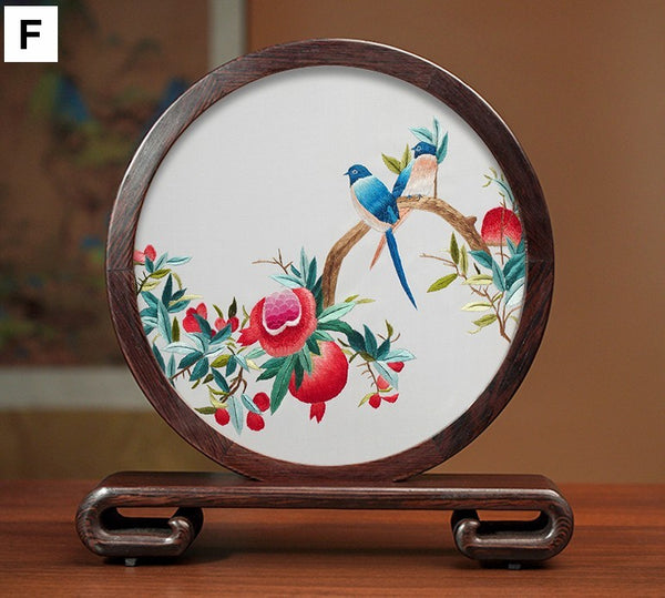 Elegant Silk Embroidery Ornaments, Traditional Chinese Suzhou Flower and Birds Silk Embroidery, Exclusive Business Presents, Creative Birthday Gift, Premium Souvenir-Paintingforhome