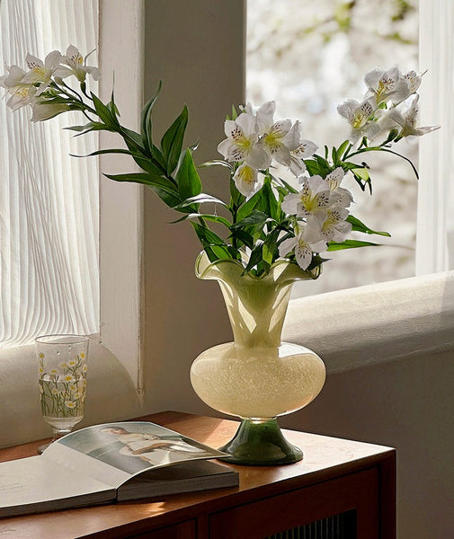 Bouquet Flower Vase, Vintage Glass Flower Vases, Water Holding Flower Vases, Glass Bud Vases, Handmade Flower Vases on Table-Paintingforhome