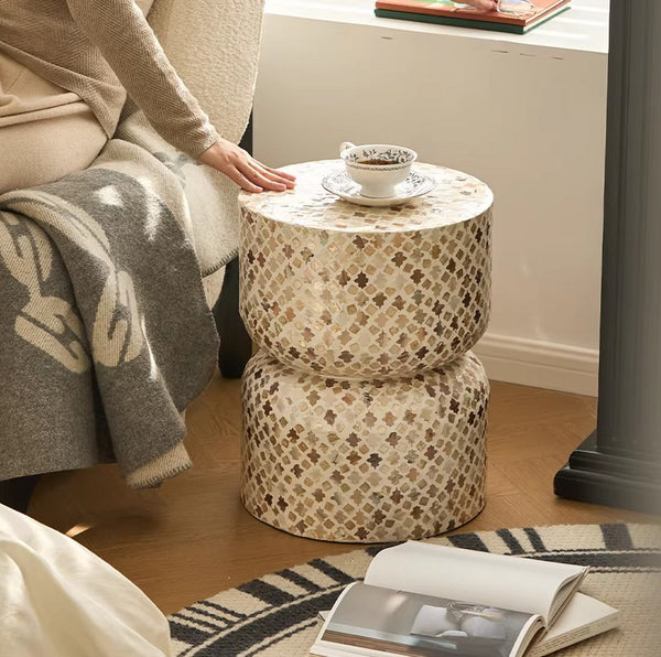 Elegant Small End Table, Modern Side Table, Contemporary Bedside Table, Bedside Small Side Table, Creative Coffee Table, Contemporary Side Table, Portable Casual Side Table, Shell Small Sofa Side Table-Paintingforhome