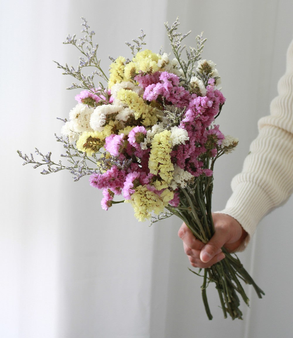 Flower Bunches Dried Floral, A Bunch Dried Myosotis, Tiny Forget-Me-Not Blooms, Delicate Blue Dried Flowers, Charming Miniature Bouquet