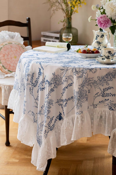 Garden Picnic Rectangle Tablecloth for Dining Room Table, Wild Bee embroidery Tablecloth for Home Decoration, Square Tablecloth for Round Table-Paintingforhome