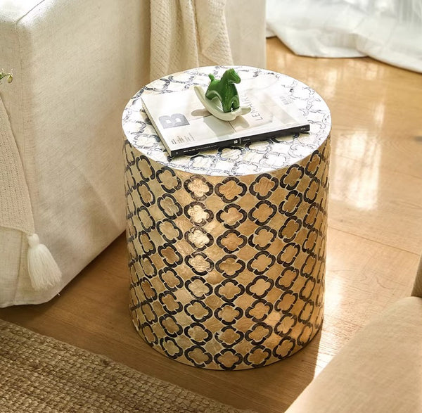 Contemporary Bedside Table, Bedside Small Side Table, Creative Coffee Table, Contemporary Side Table, Modern Side Table, Small End Table, Portable Casual Side Table, Shell Small Sofa Side Table-Paintingforhome