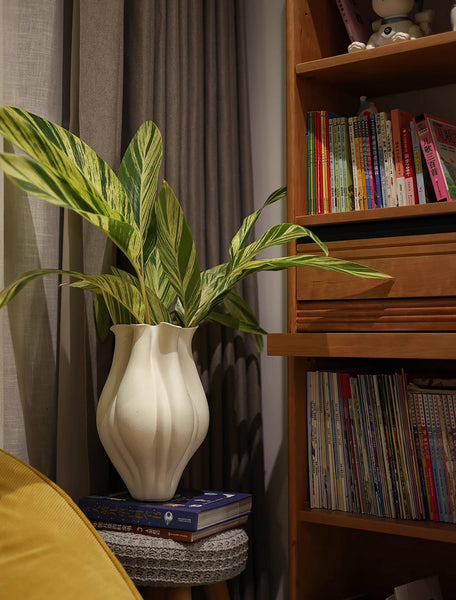 Unique Handmade Modern Flower Vase, Large Porcelain Vases for Modern Home Decor, Centerpiece Ceramic Bouquet Vases, Contemporary Vases on Dining Table-Paintingforhome