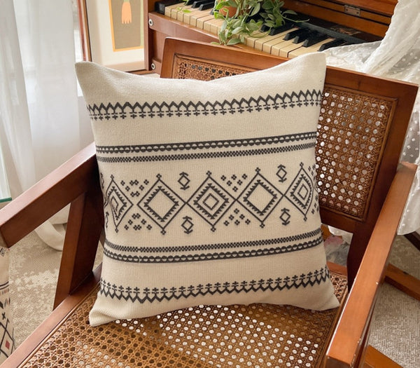 Bohemian Decorative Sofa Pillows, Decorative Throw Pillows for Dining Room, Geometric Modern Pillow Covers, Oriental Square Pillows for Couch-Paintingforhome