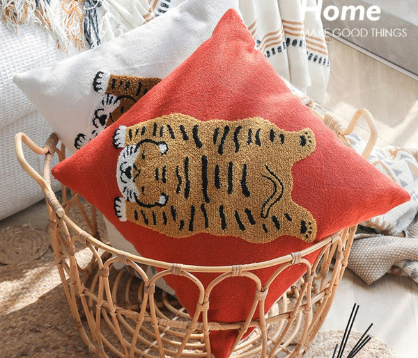 Contemporary Modern Sofa Pillow Covers, Square Modern Throw Pillows for Couch, Lovely Tiger Decorative Pillows for Children's Room, Decorative Pillows for Bedroom-Paintingforhome