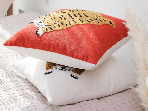 Contemporary Modern Sofa Pillow Covers, Square Modern Throw Pillows for Couch, Lovely Tiger Decorative Pillows for Children's Room, Decorative Pillows for Bedroom-Paintingforhome