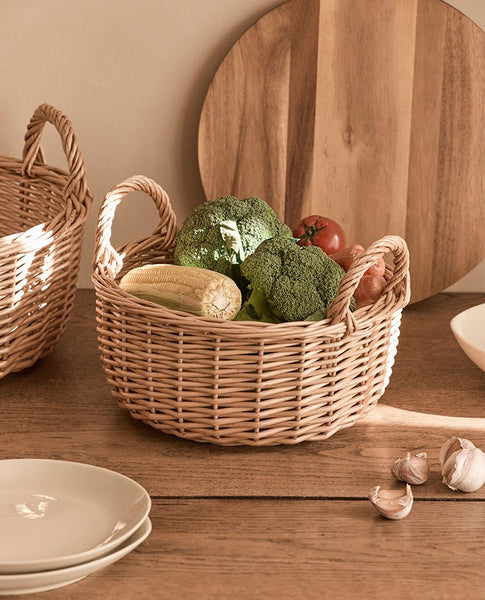 Picnic Fruit Basket with Handle, Kitchen Storage Baskets, Natural Hand-woven Wicker Round Storage Basket, Lovely Willow Weaving Baskets for Vegetable, Natural Fruit Storage Basket-Paintingforhome