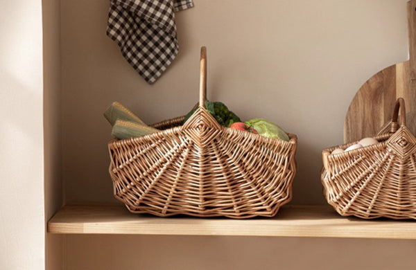 Large Picnic Food Basket with Handle, Natural Hand-woven Wicker Storage Basket, Lovely Willow Weaving Baskets for Vegetable, Natural Fruit Basket, Kitchen Storage Baskets-Paintingforhome