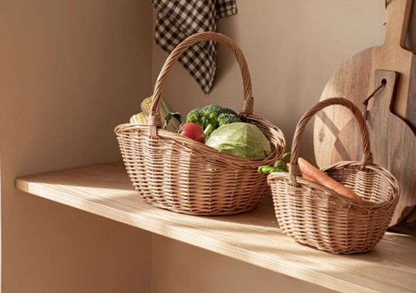 Natural Hand-woven Wicker Storage Basket, Large Picnic Food Basket with Handle, Lovely Willow Weaving Baskets for Vegetable, Natural Fruit Basket, Kitchen Storage Baskets-Paintingforhome