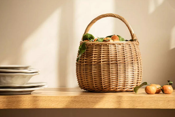 Storage Basket for Kitchen, Picnic Storage Basket with Handle, Hand-woven Wicker Storage Basket, Natural Fruit Basket, Willow Weaving Baskets for Vegetable-Paintingforhome
