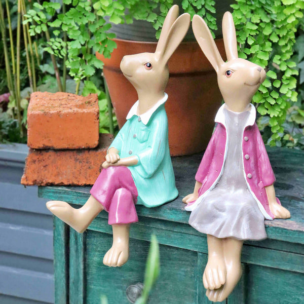 Sitting Rabbit Lovers Statue for Garden, Beautiful Garden Courtyard Ornaments, Villa Outdoor Decor Gardening Ideas, Unique Modern Garden Sculptures-Paintingforhome