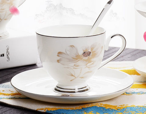 Elegant Flower Pattern Ceramic Coffee Cups, Beautiful British Tea Cups, Unique Porcelain Cup and Saucer, Creative Bone China Porcelain Tea Cup Set-Paintingforhome